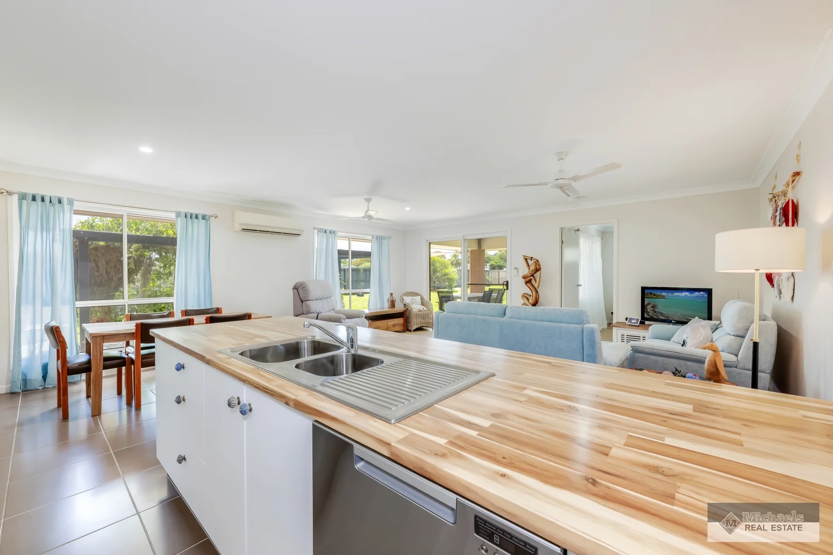 Additional image 8 of 102 Malvern Drive, Moore Park Beach QLD 4670