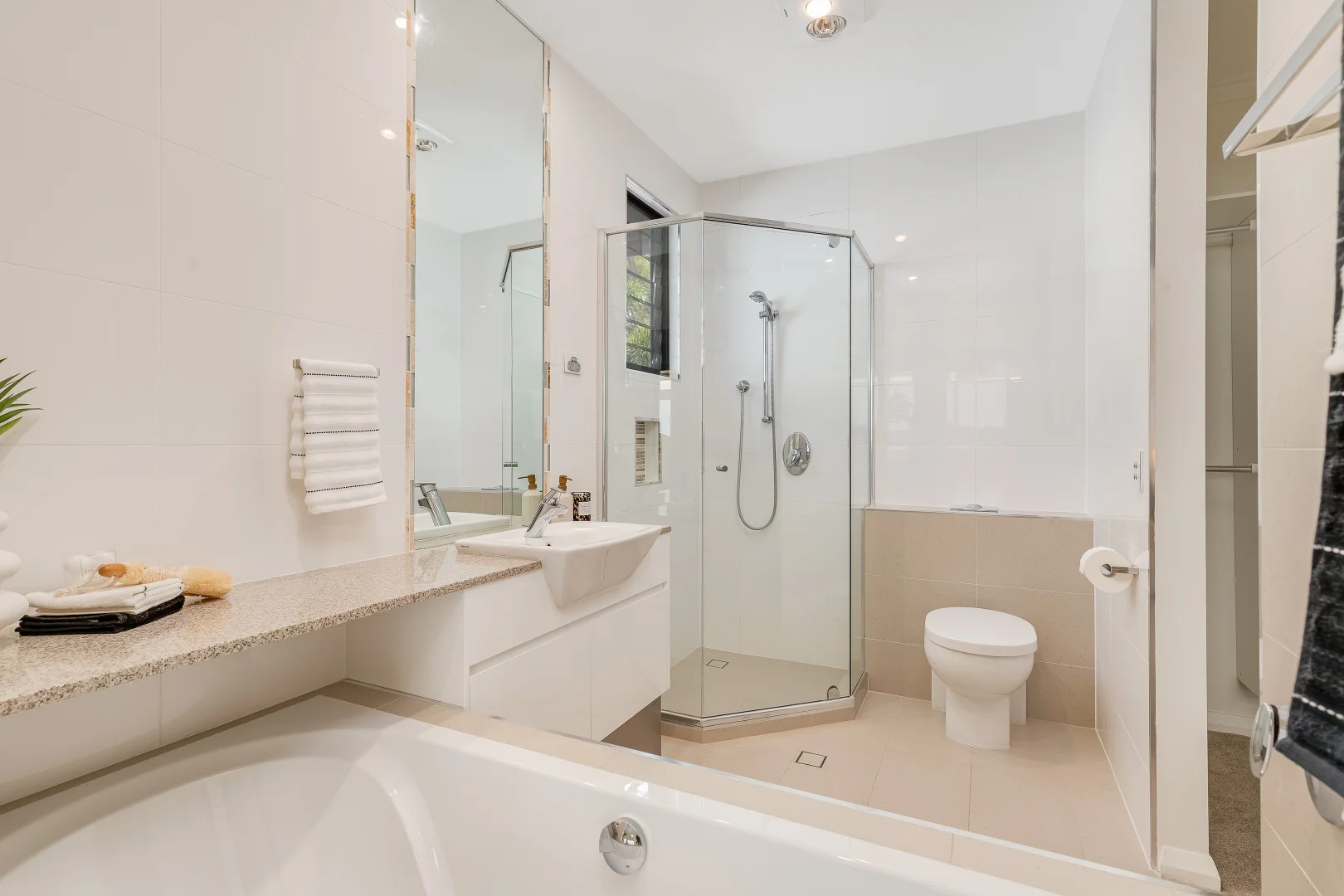 Additional image 30 of 1A Bay Street, Redland Bay QLD 4165