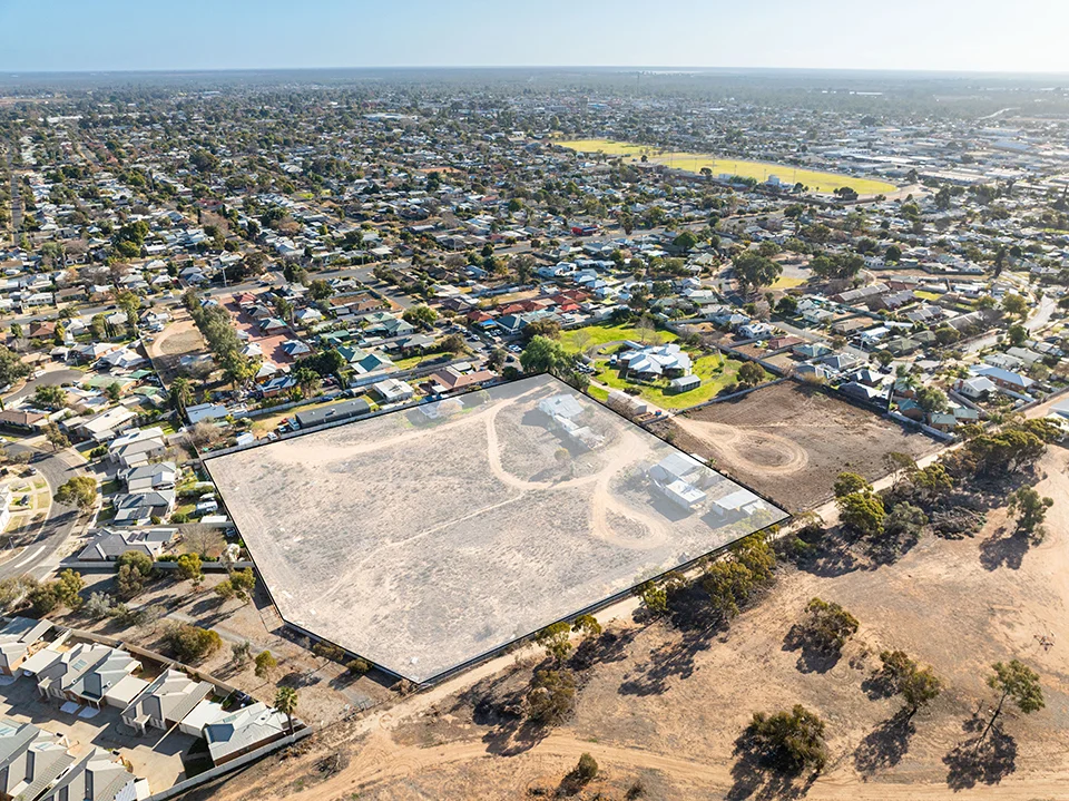 14 Johns Street, Mildura VIC 3500 photo 2