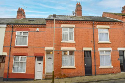 Dronfield Street, Spinney Hills, Leicester LE5