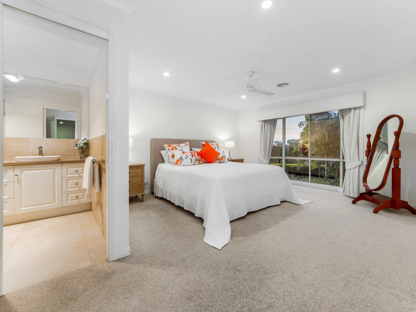 Additional image 17 of 3 Pinehill Drive, Pakenham VIC 3810