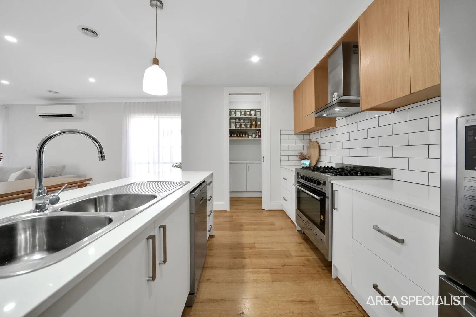 Additional image 5 of 58 ARUMA AVENUE, Harkness VIC 3337