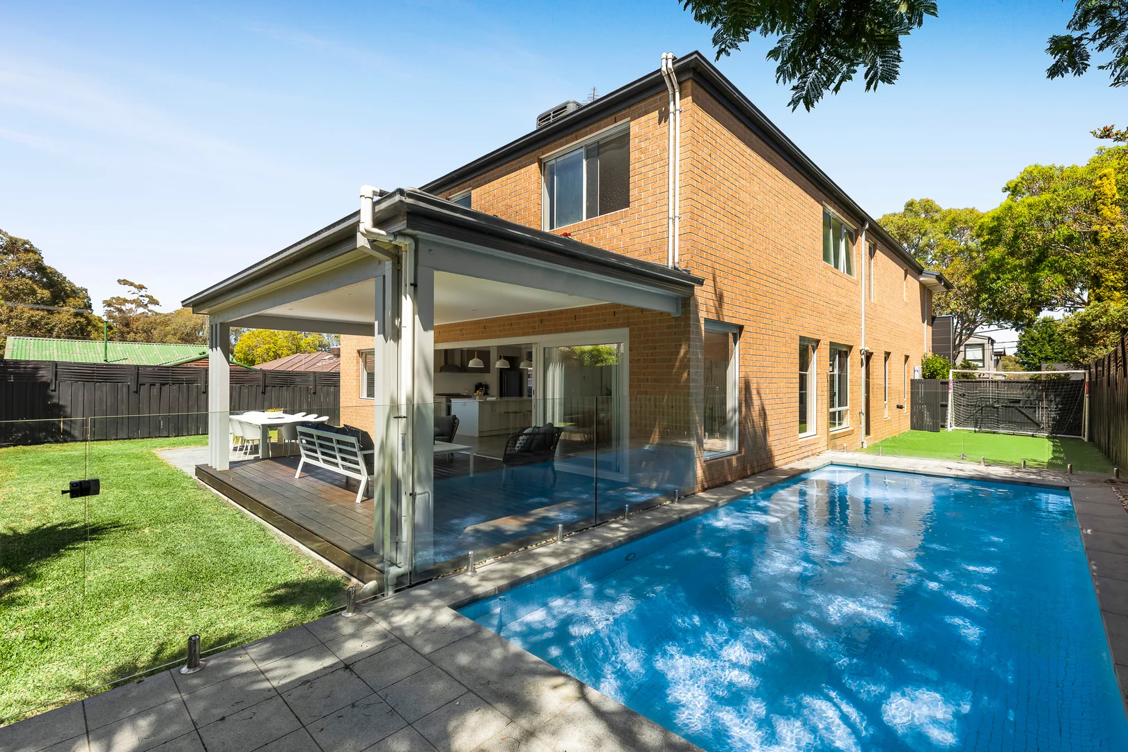 Additional image 2 of 6 Weeroona Street, Hampton VIC 3188