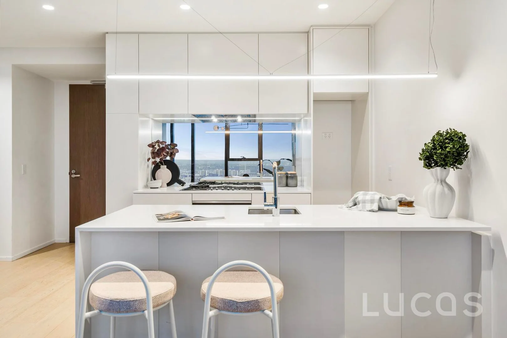 Additional image 3 of 5603/18 Hoff Boulevard, Southbank VIC 3006