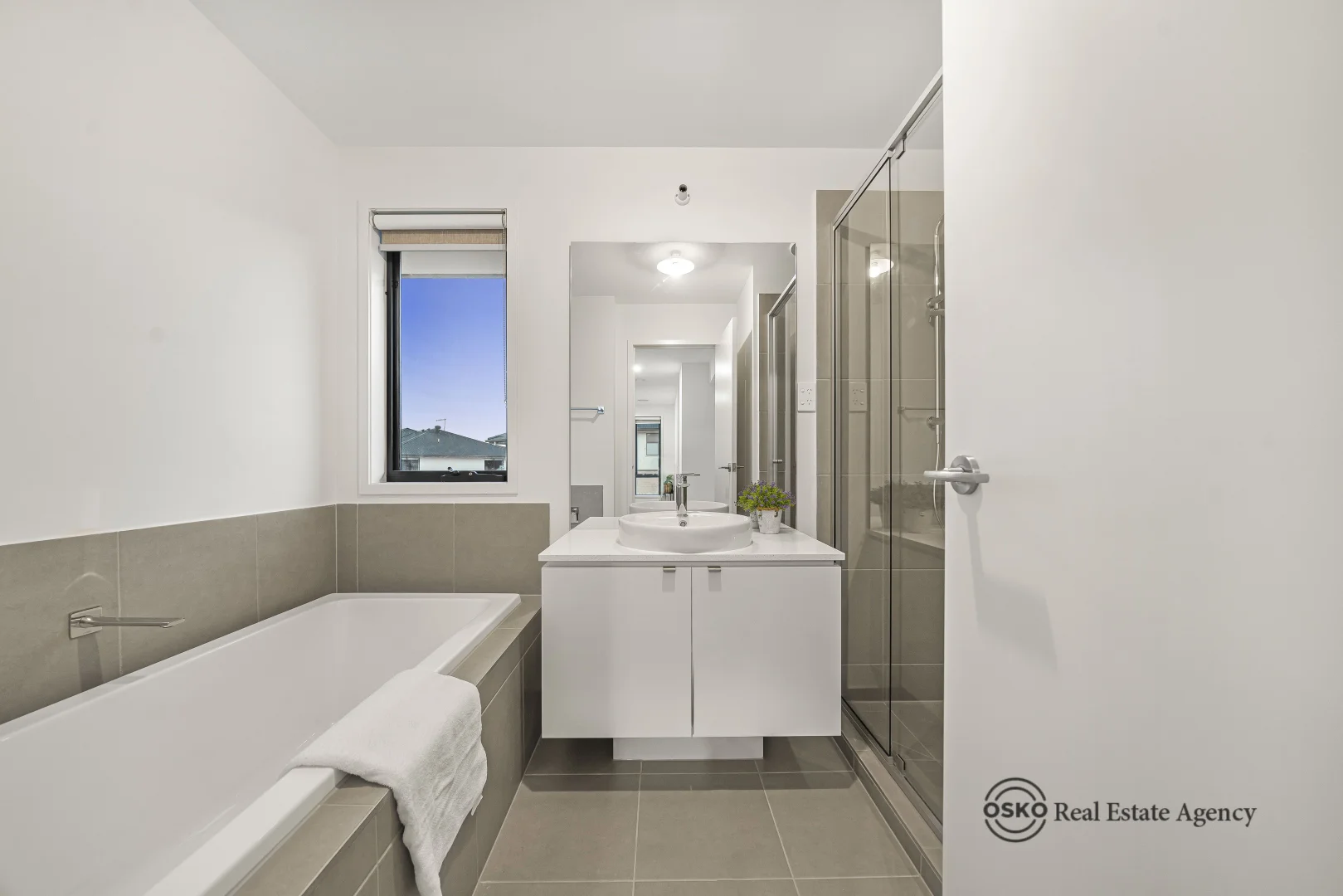 Additional image 17 of 16 Caspian Street, Bonnie Brook VIC 3335