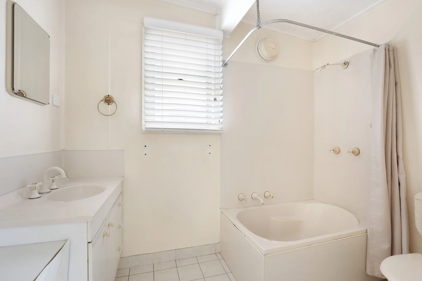 Additional image 5 of 34 Fisher Street, Oak Flats NSW 2529