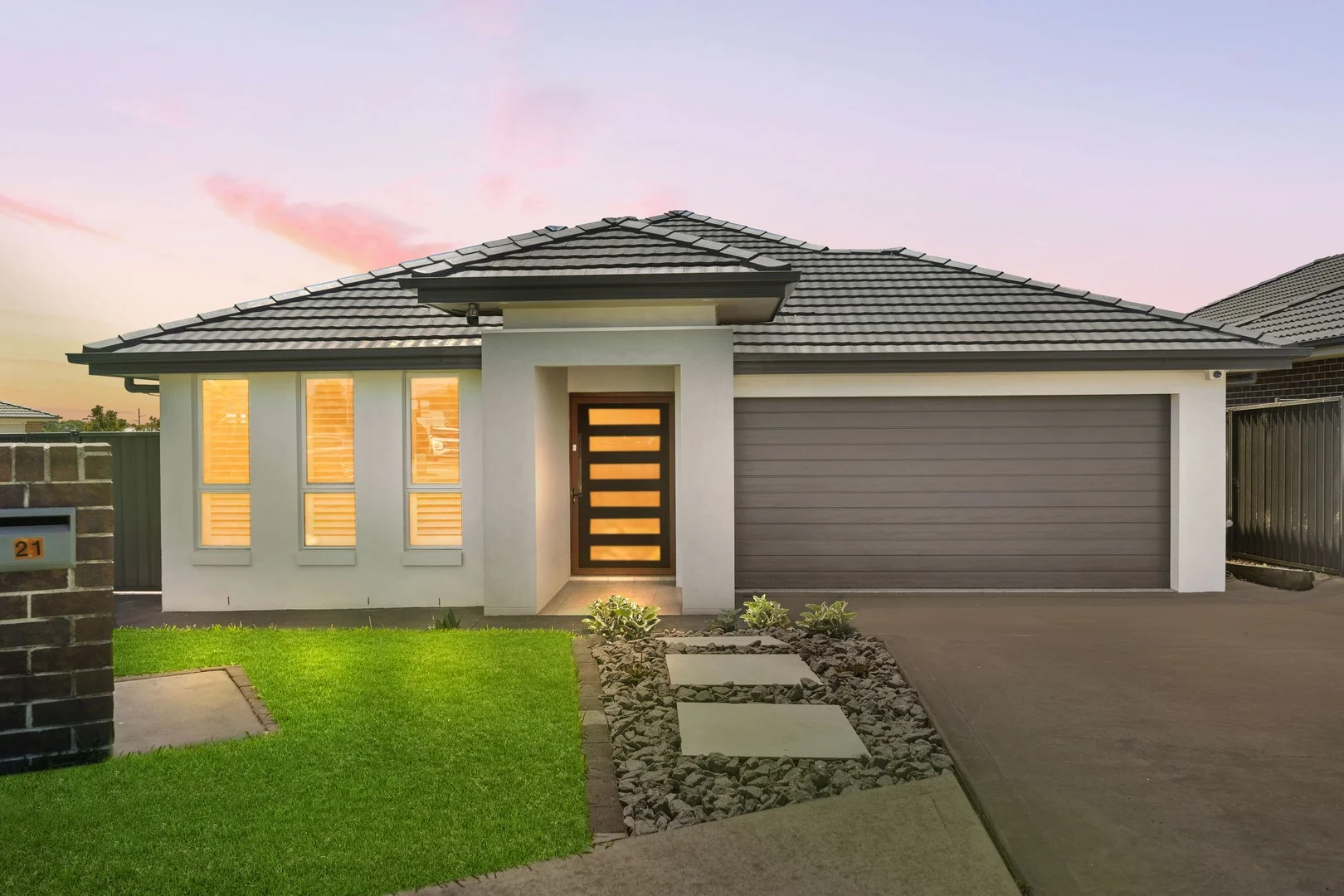 21 Spitzer Street, Gregory Hills NSW 2557