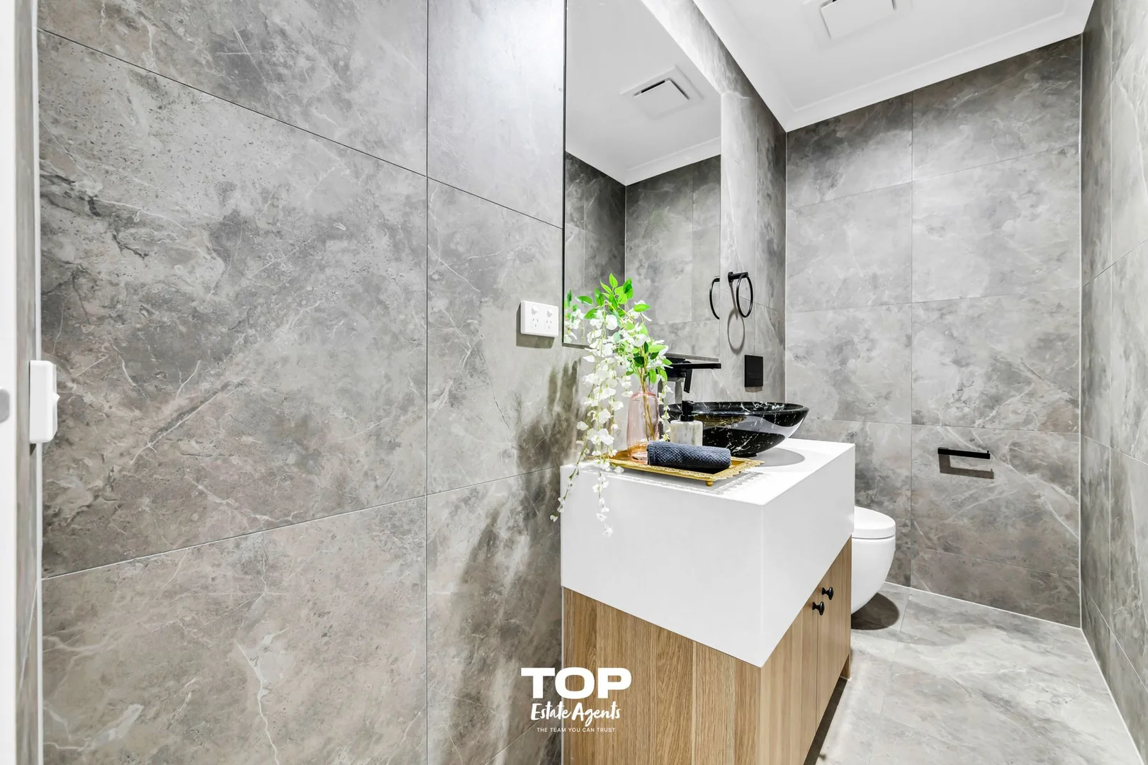 Additional image 30 of 184 Alexander Boulevard, Clyde North VIC 3978