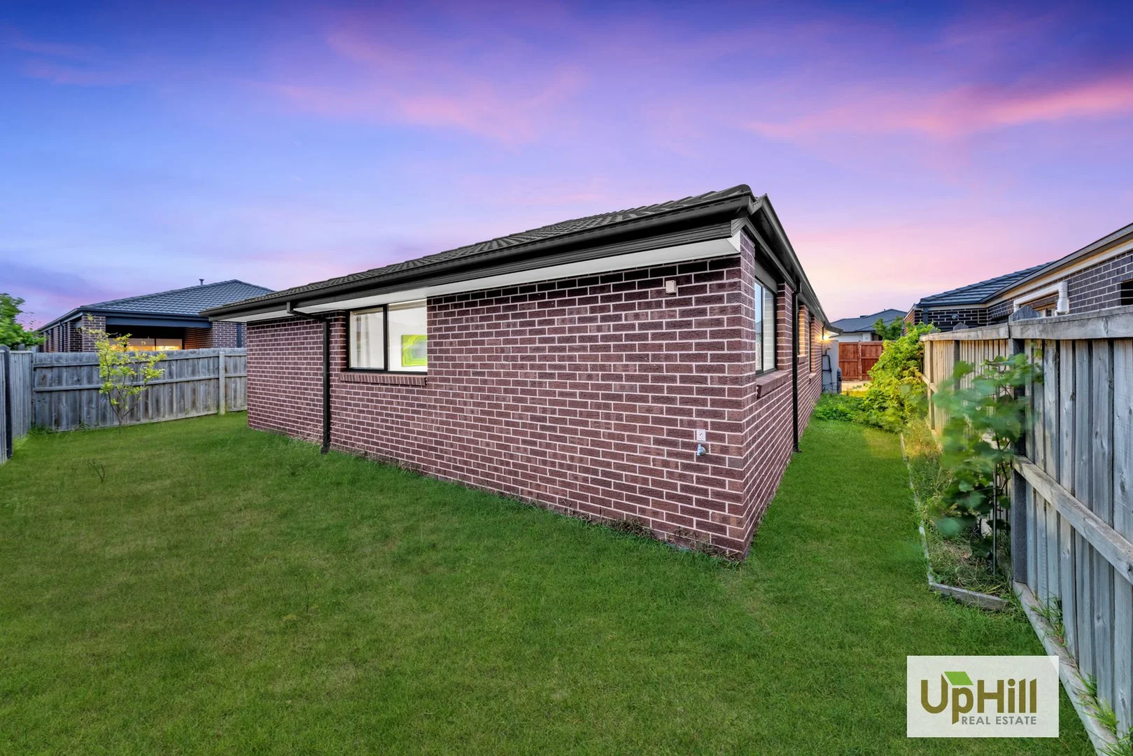 Additional image 21 of 4 Hollybush Avenue, Clyde VIC 3978