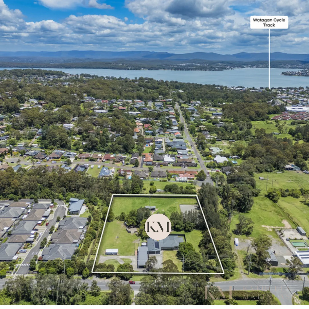 51 Burton Road, Eleebana NSW 2282