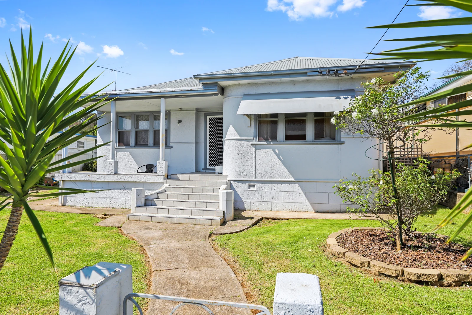 14 Griffin Avenue, Tamworth NSW 2340