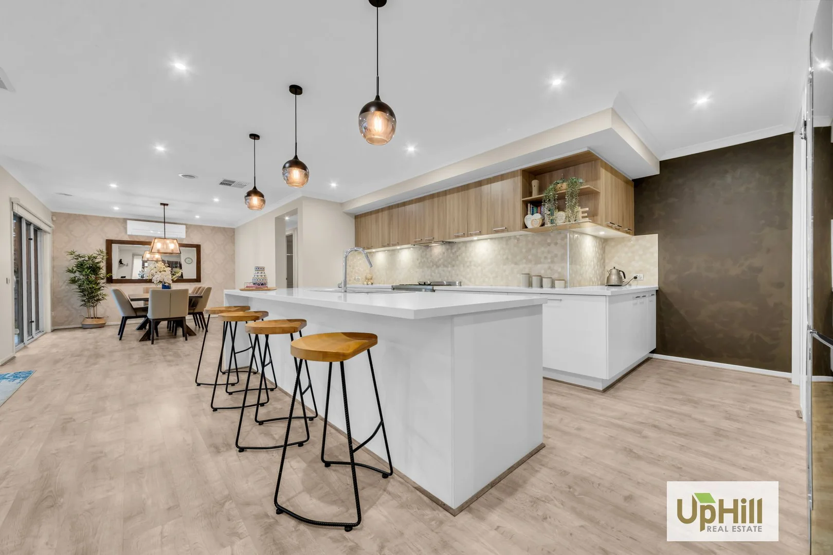 Additional image 10 of 71 Moxham Drive, Clyde North VIC 3978