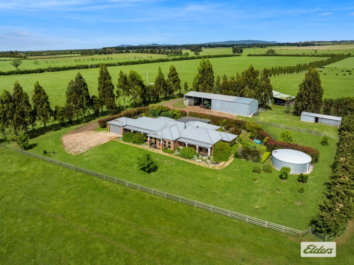 348 Tickawarra Road, Romsey VIC 3434
