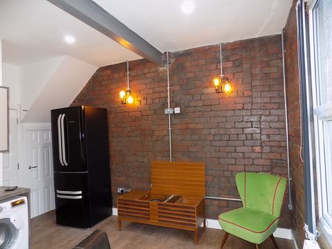 Neill Road, Sheffield S11, Room to rent