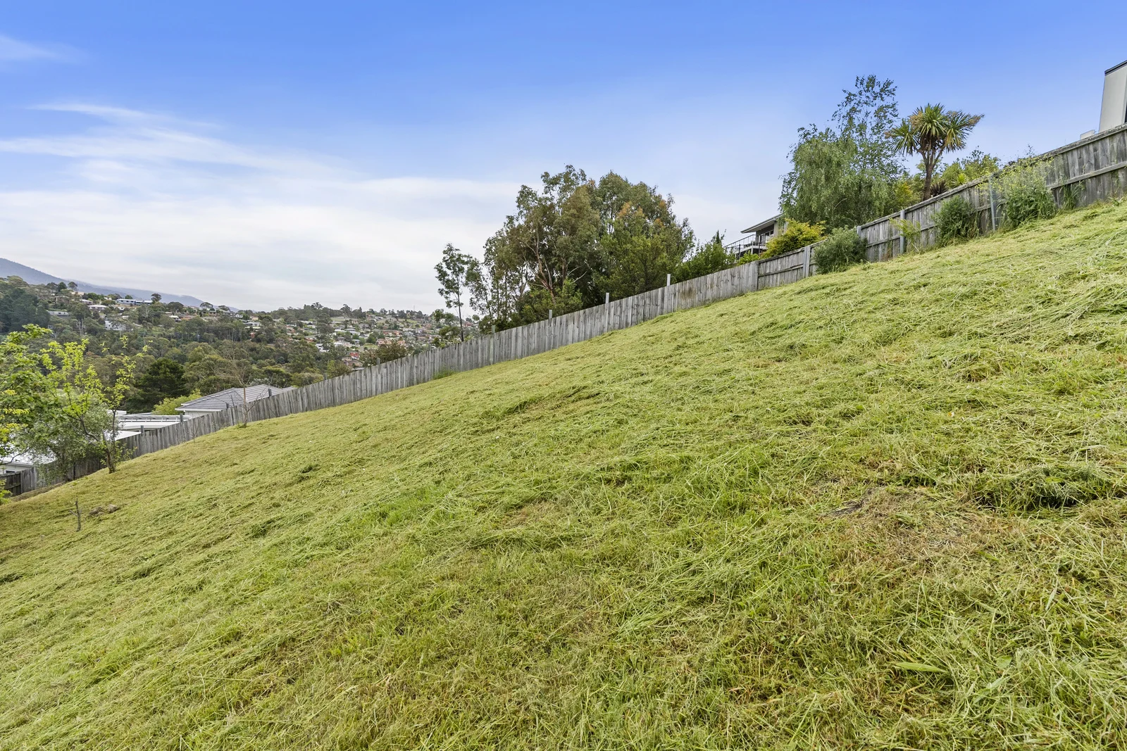 Additional image 20 of 5 Olive Grove, Lenah Valley TAS 7008