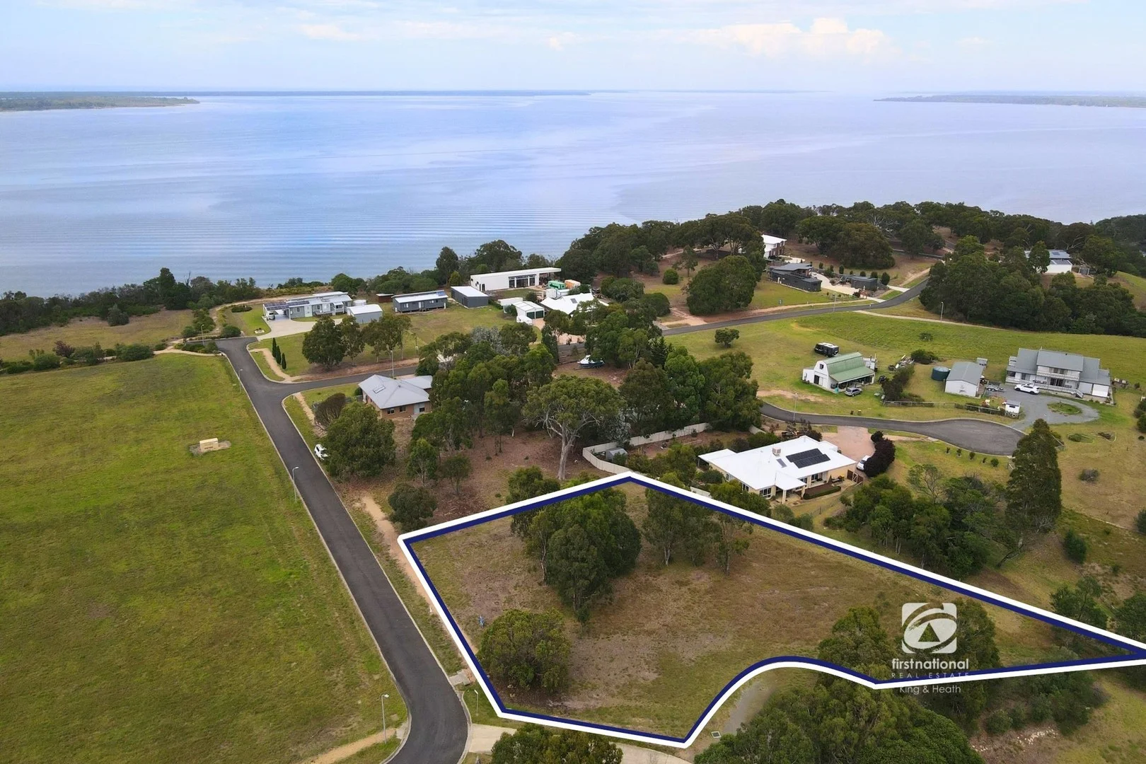 5 Boronia Street, Metung VIC 3904