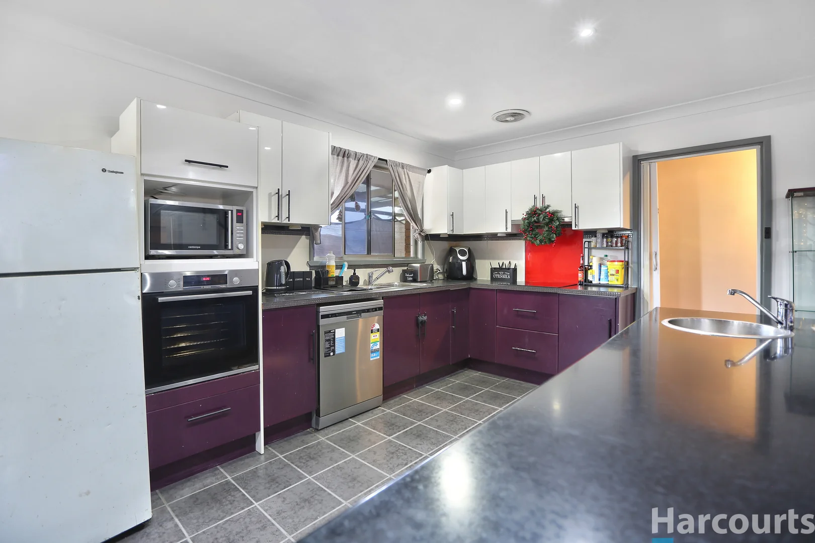 Additional image 3 of 75 Oxley Street, Taree NSW 2430