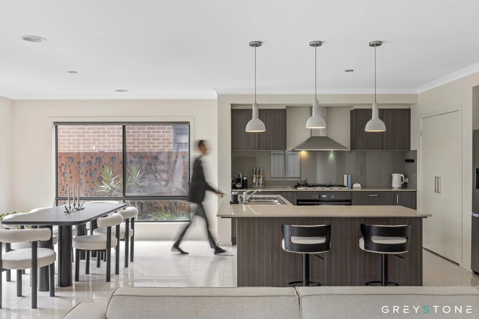 10 Caro Way, Fraser Rise VIC 3336