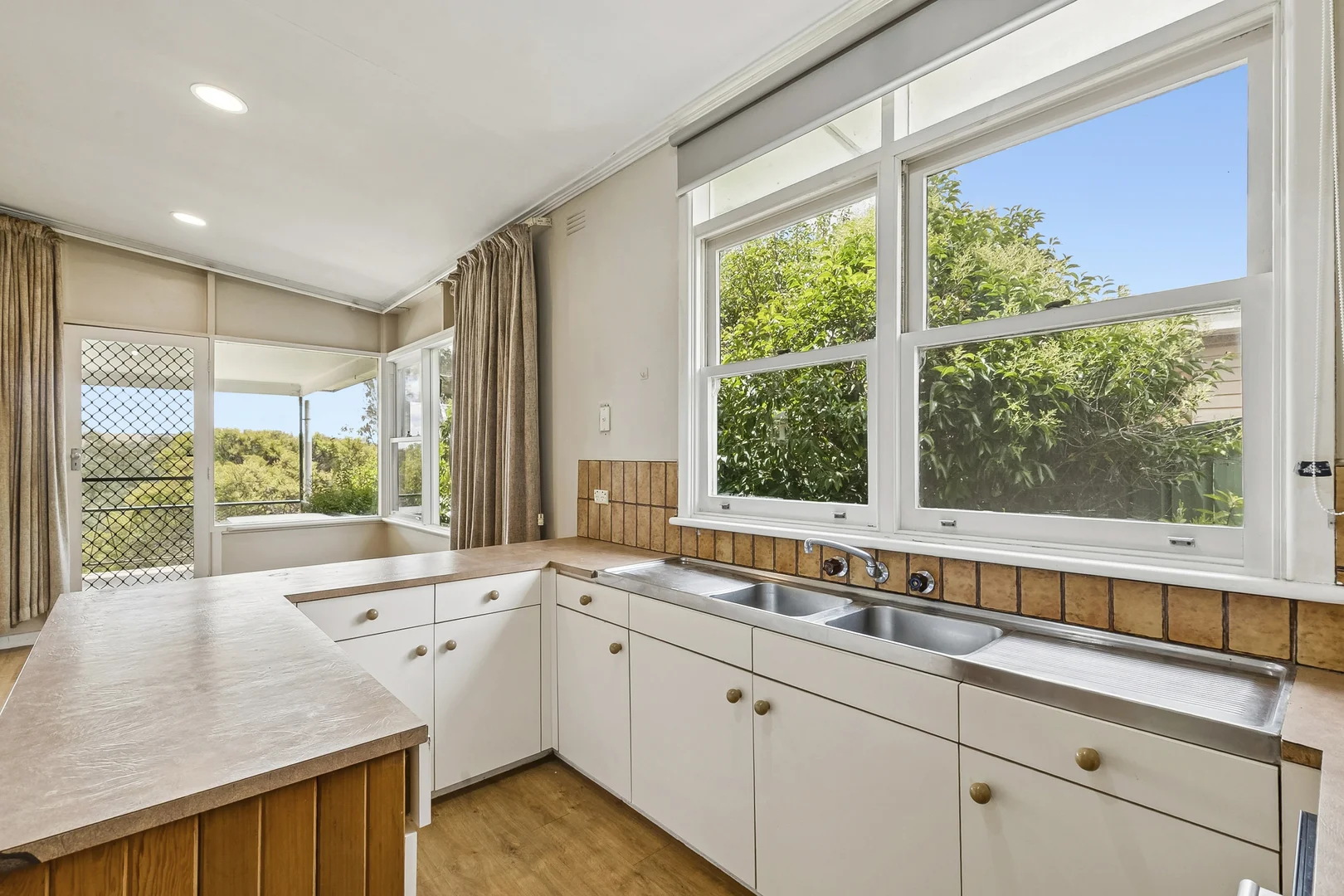 Additional image 7 of 35 Gordon Crescent, Seymour VIC 3660