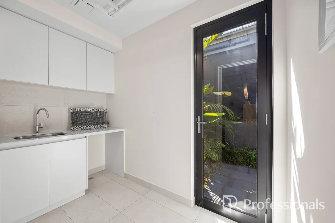 Additional image 18 of 2/2A Maling Road, Canterbury VIC 3126