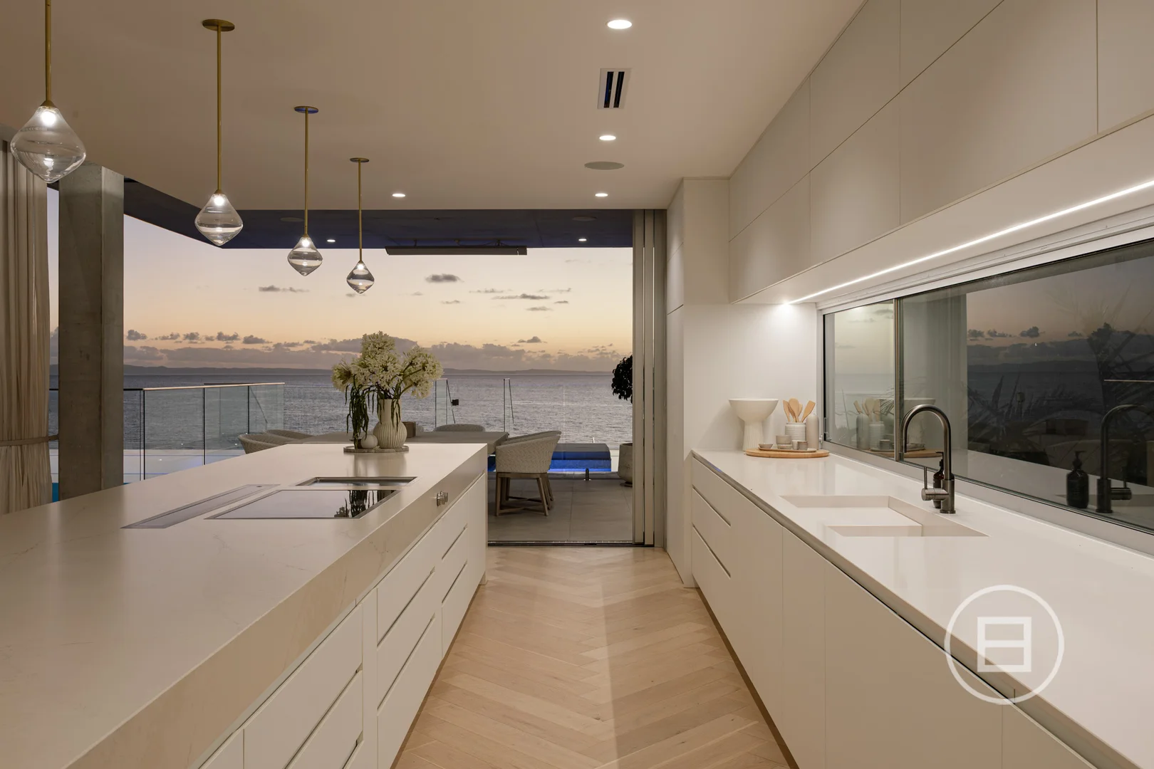 Additional image 10 of 104 Prince Edward Parade, Scarborough QLD 4020