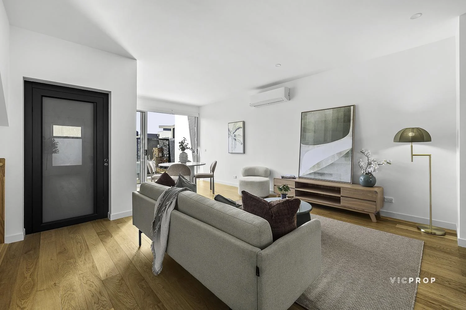 Additional image 5 of 2/323 Wantirna Road, Wantirna VIC 3152