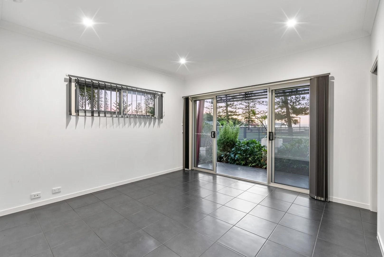 Additional image 26 of 13 Reef Point Esplanade, Scarborough QLD 4020