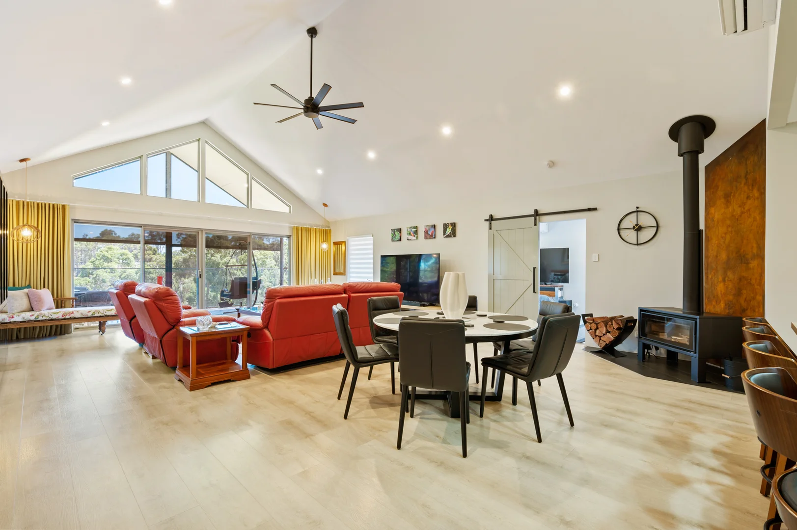 Additional image 3 of 15 Widdeson Street, Nannup WA 6275