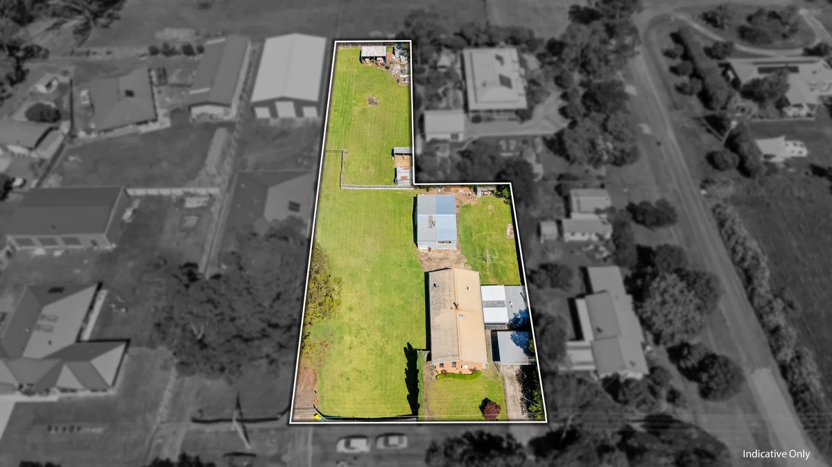 9 Stringer Road, Toongabbie VIC 3856