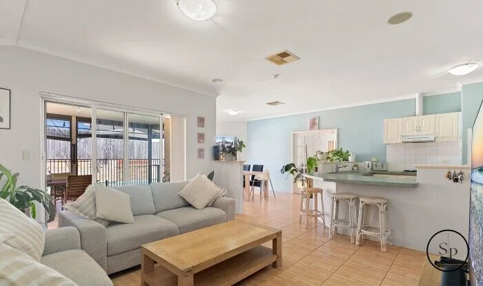 22 Boardwalk Boulevard, Halls Head WA 6210