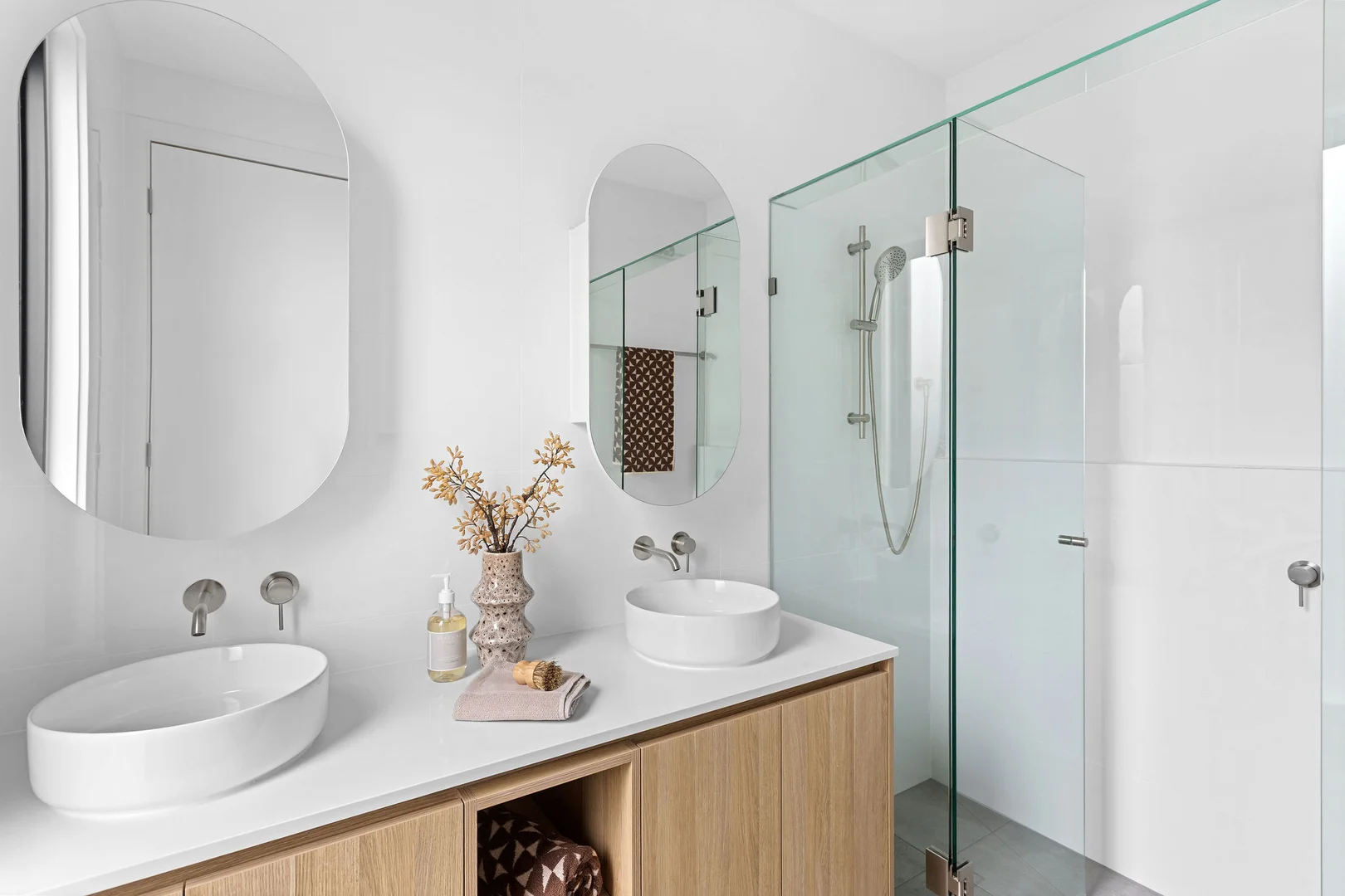 Additional image 17 of 8 Swansea Grove, Mornington VIC 3931