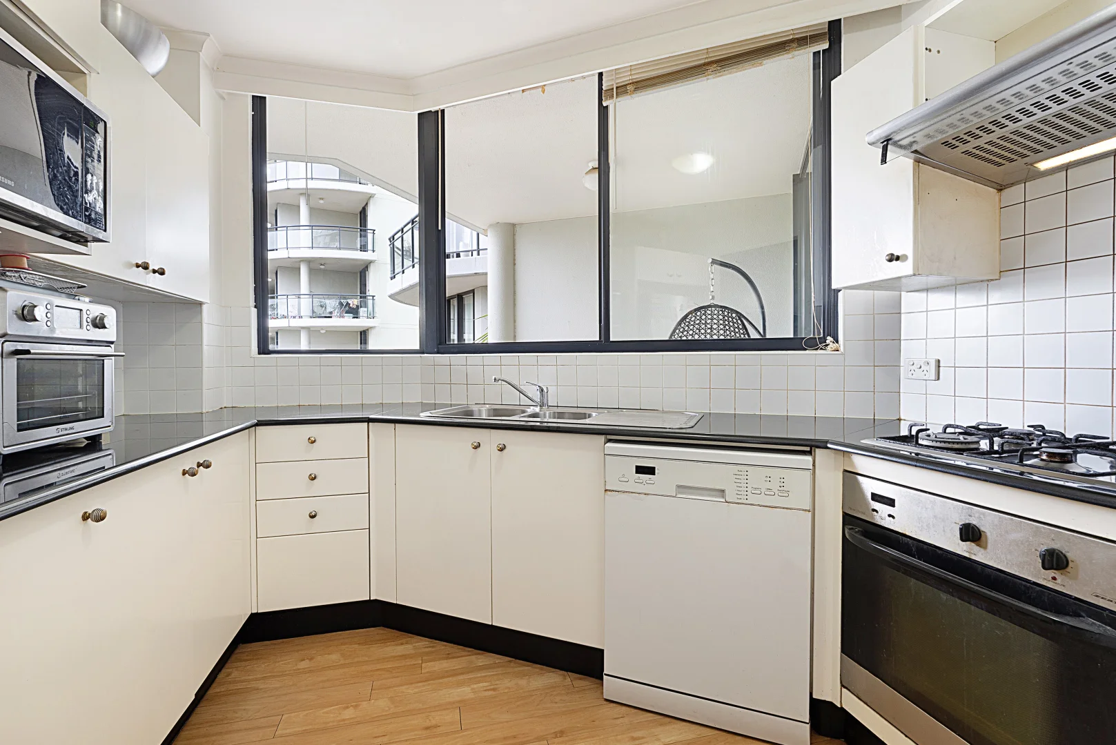 Additional image 3 of 703/5 Keats Avenue, Rockdale NSW 2216