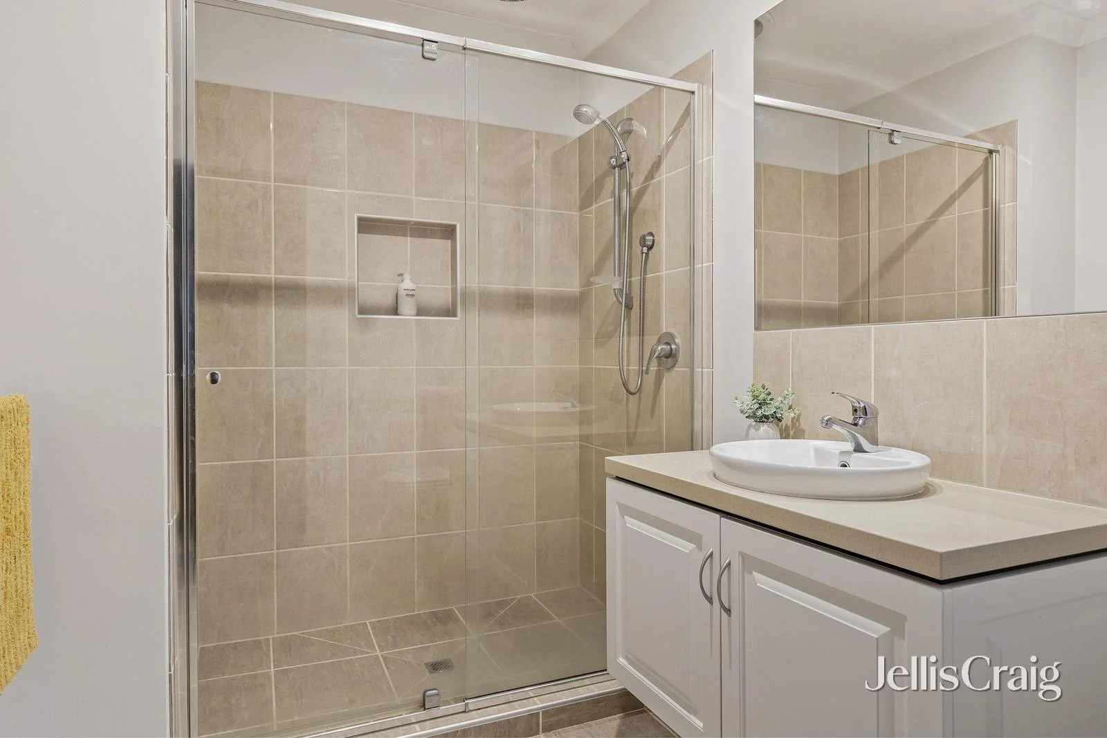 Additional image 11 of 18-20 Feversham Avenue, Park Orchards VIC 3114