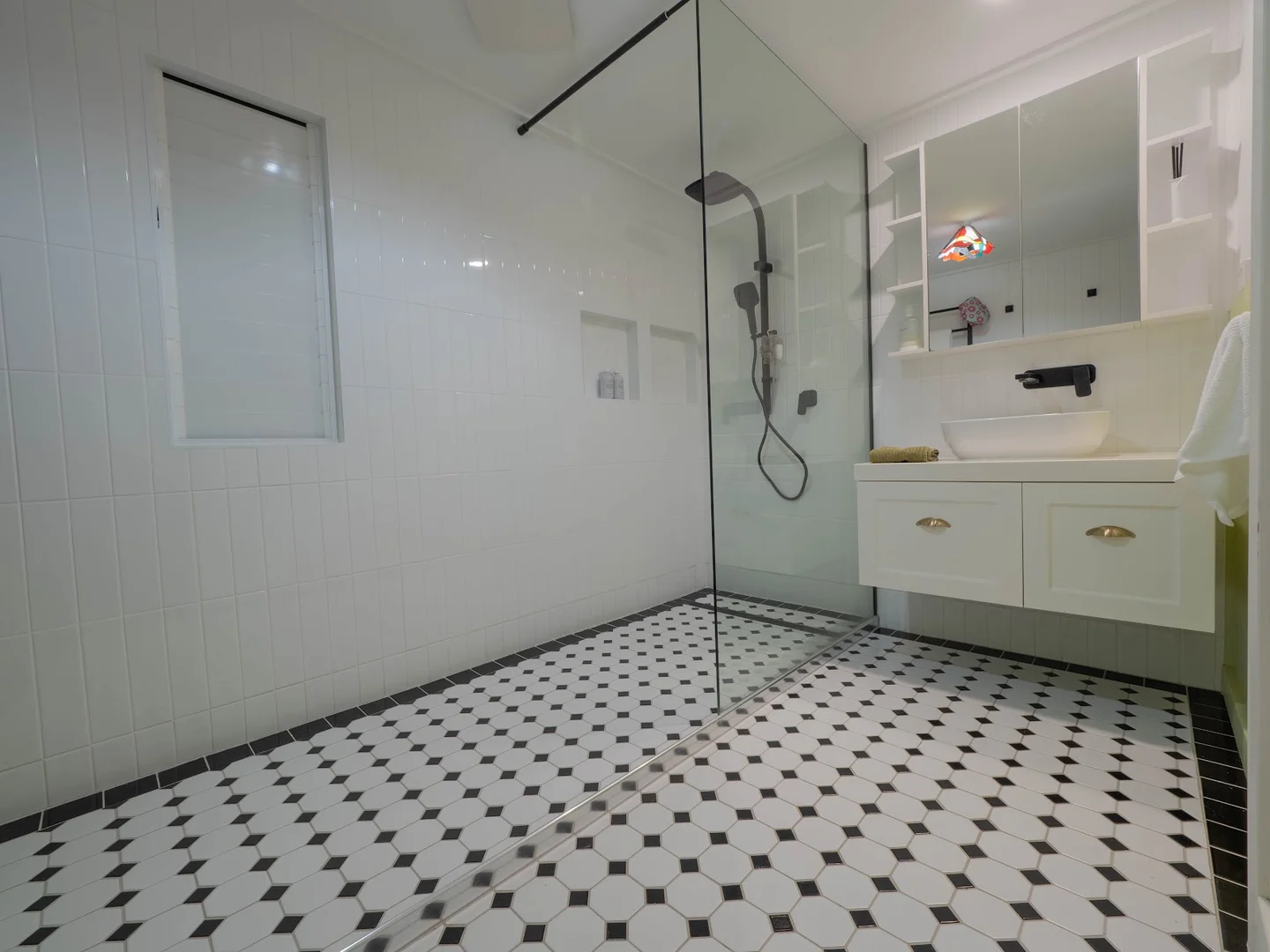 Additional image 19 of 9 Henry Street, West End QLD 4810