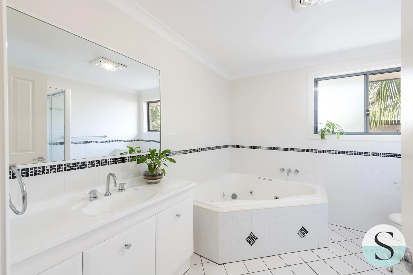 Additional image 20 of 21 Halyard Way, Belmont NSW 2280