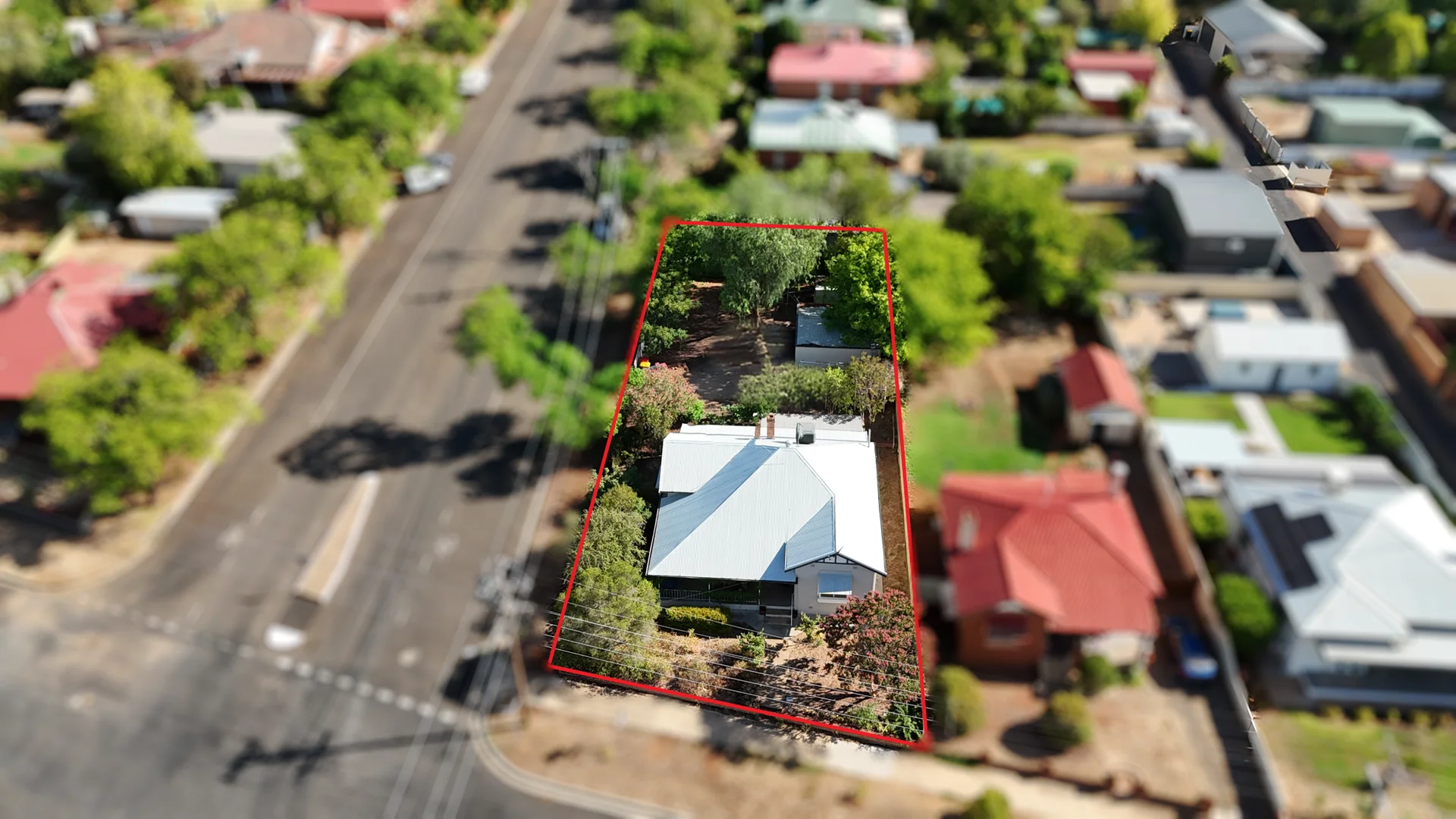 54 Orange Street, Parkes NSW 2870