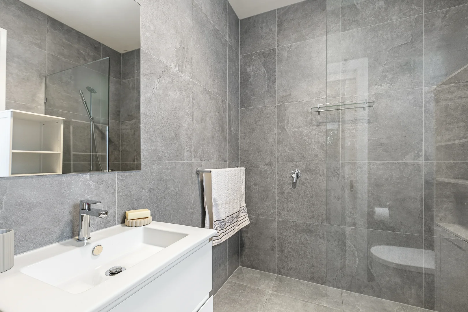 Additional image 10 of 3 Whitehorse Road, Balwyn VIC 3103