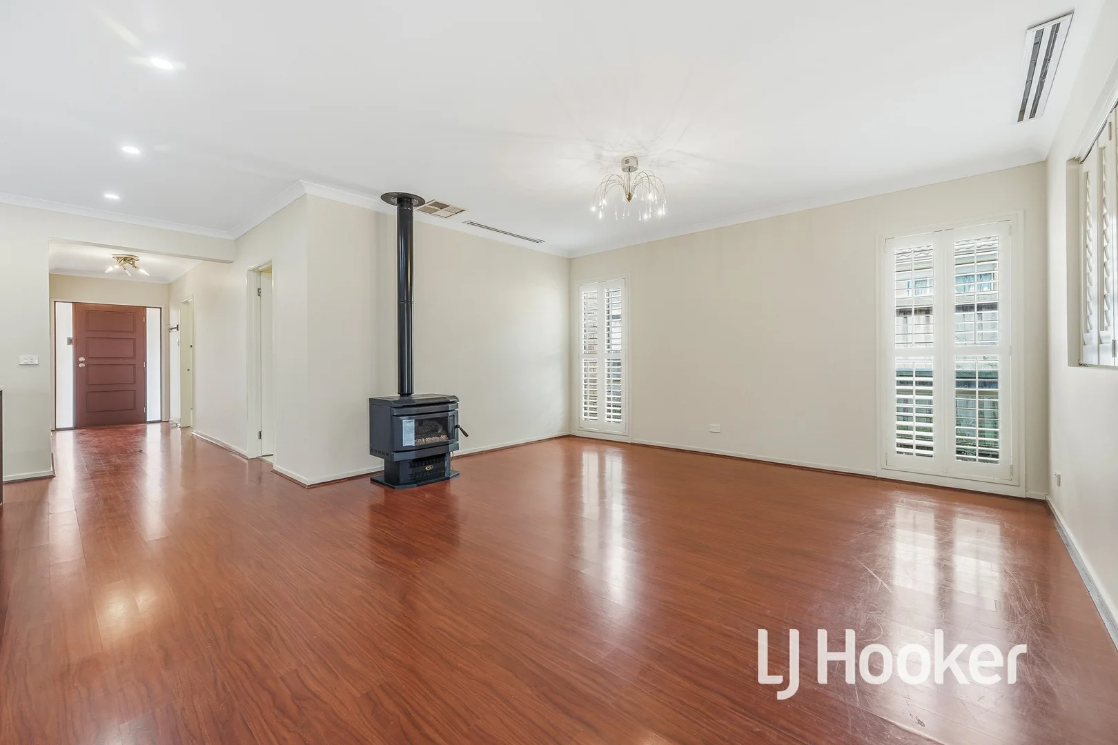 Additional image 3 of 33 Bohemia Crescent, Pakenham VIC 3810
