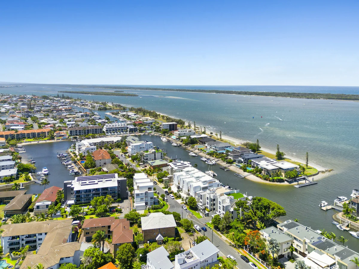 Additional image 28 of 6/27-29 Madang Crescent, Runaway Bay QLD 4216