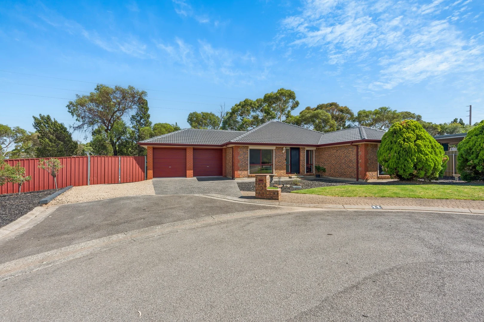 11 Parkgate Court, Onkaparinga Hills SA 5163