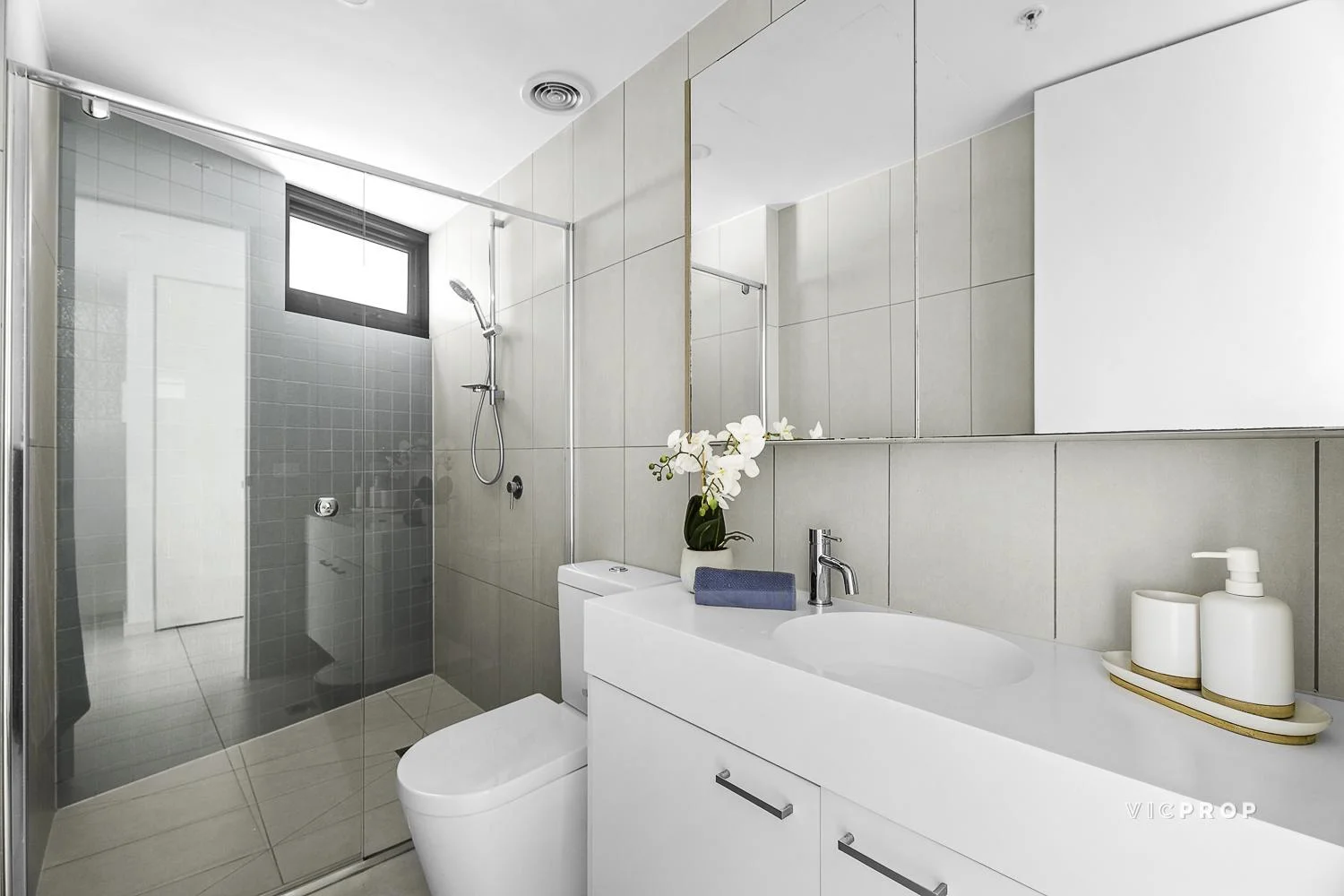 Additional image 10 of 1/802 Elgar Road, Doncaster VIC 3108