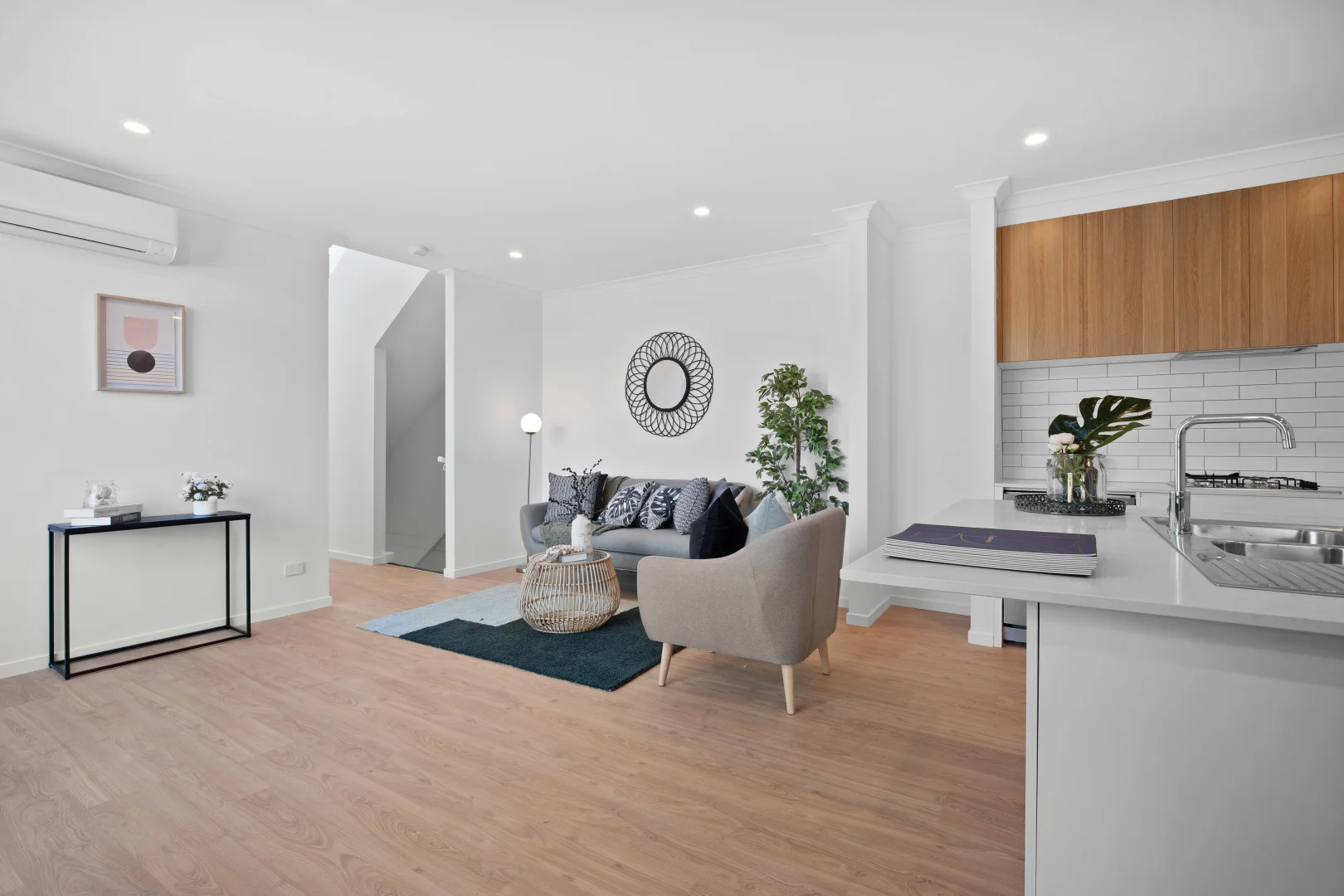 Additional image 2 of 9/4-6 Frankcom Street, Blackburn VIC 3130