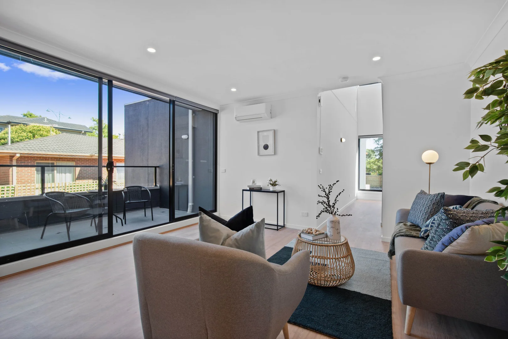 Additional image 4 of 9/4-6 Frankcom Street, Blackburn VIC 3130