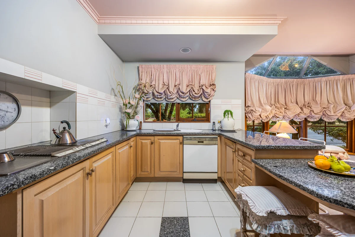 Additional image 4 of 94-96 Alma Street, Maryborough VIC 3465