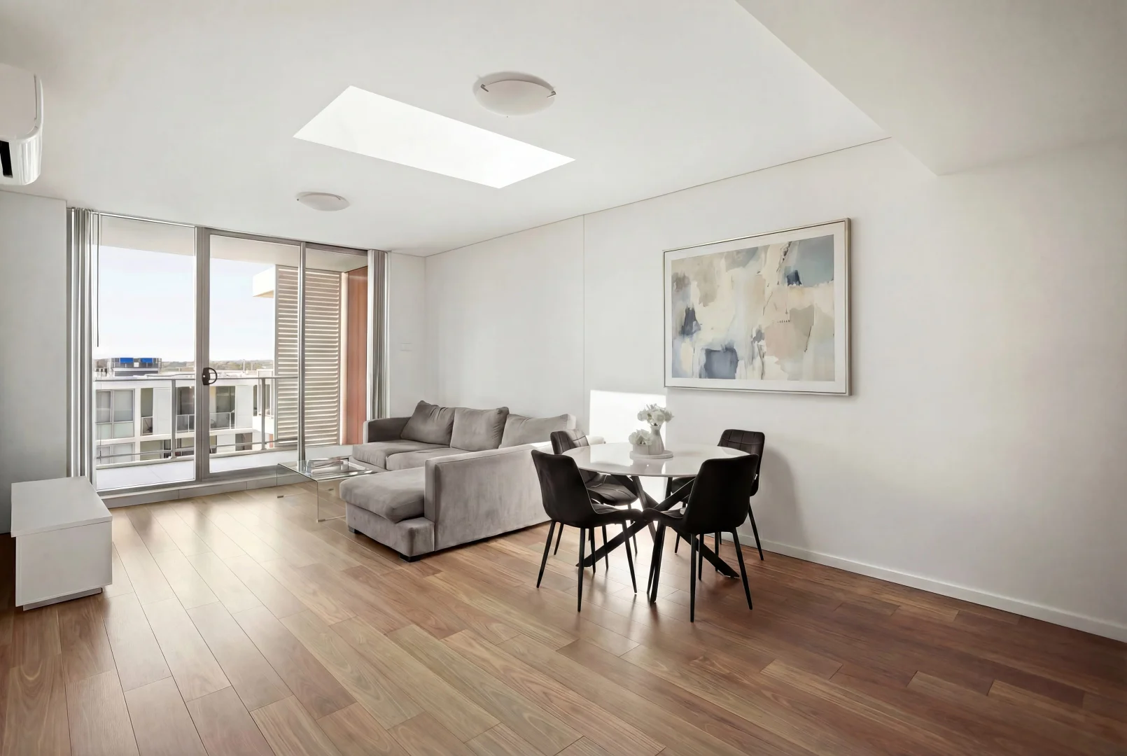 Additional image 4 of 801/21 Atkinson Street, Liverpool NSW 2170