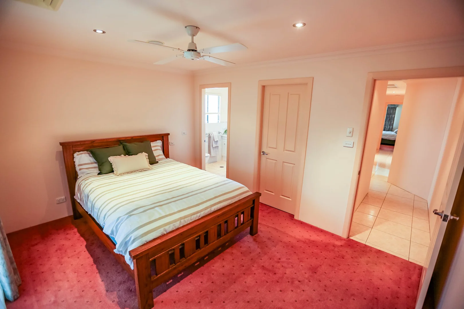 Additional image 11 of 2 Grevillea Crescent, Kootingal NSW 2352