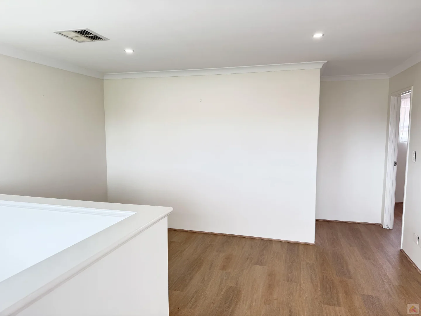 Additional image 25 of 8 Willis Road, Beaconsfield WA 6162