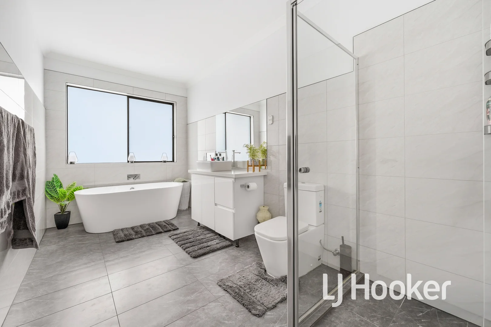 Additional image 16 of 32 Yorkshire Drive, Cranbourne North VIC 3977