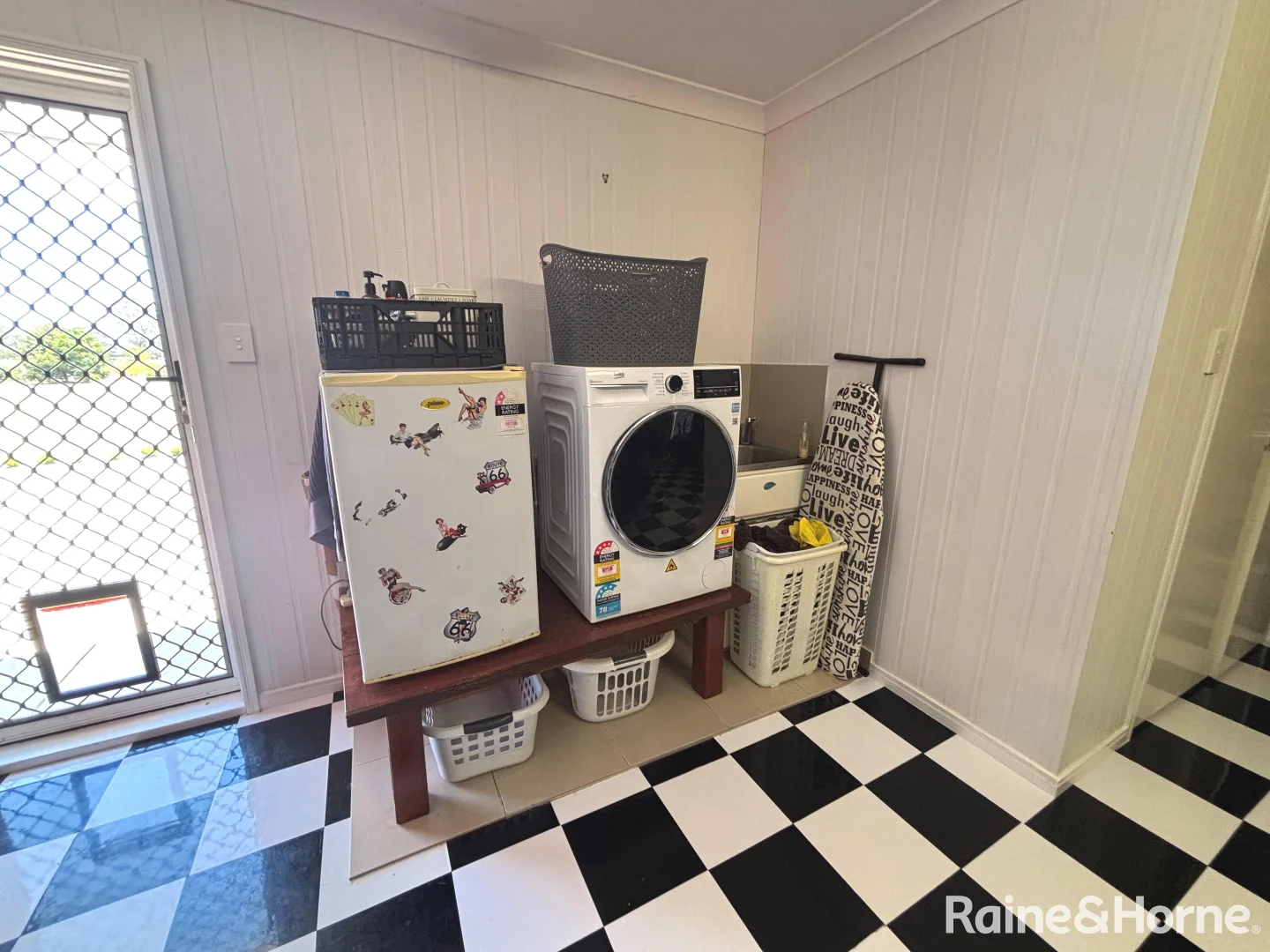 Additional image 24 of 94-96 Rosella Parade, Kingaroy QLD 4610