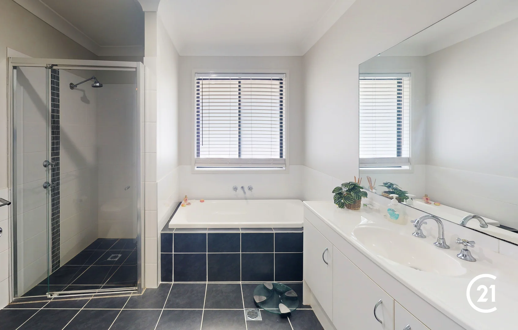 Additional image 8 of 16 Shearman Avenue, Lemon Tree Passage NSW 2319